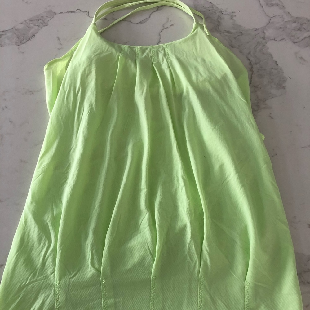 Lululemon workout top